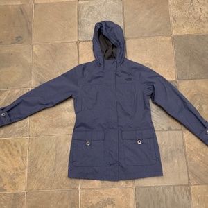 North Face Long Rain Jacket Medium